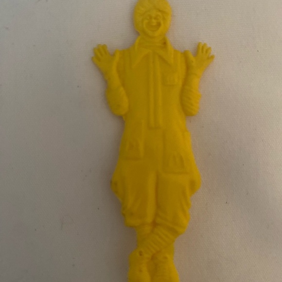 1980 McDonalds Yellow Ronald & Grimace Forks (2) - Picture 6 of 7